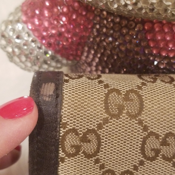 Gucci Monogram Canvas GG Wallet - Picture 6 of 8